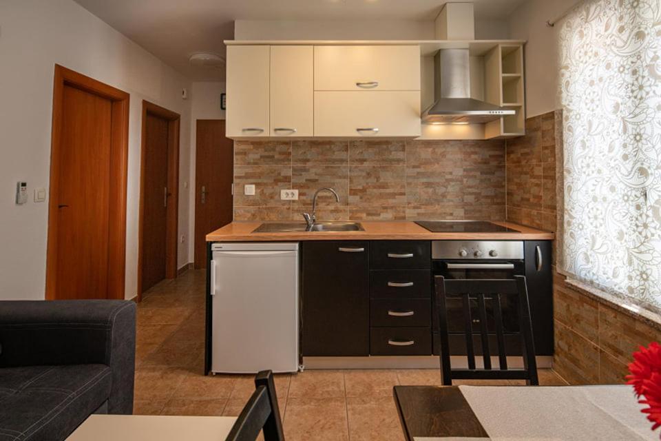 Apartment Nina Biograd na Moru Kültér fotó